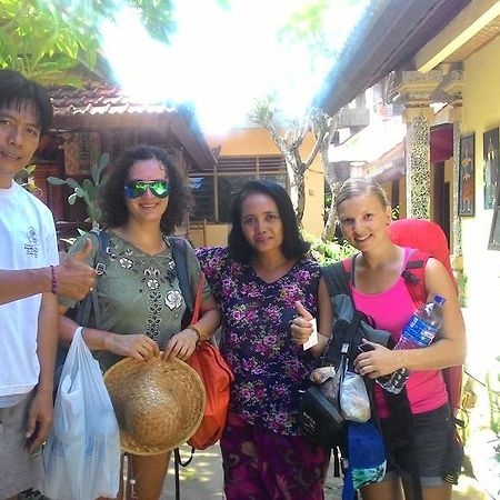 Liang House And Hostel Ubud  Bagian luar foto