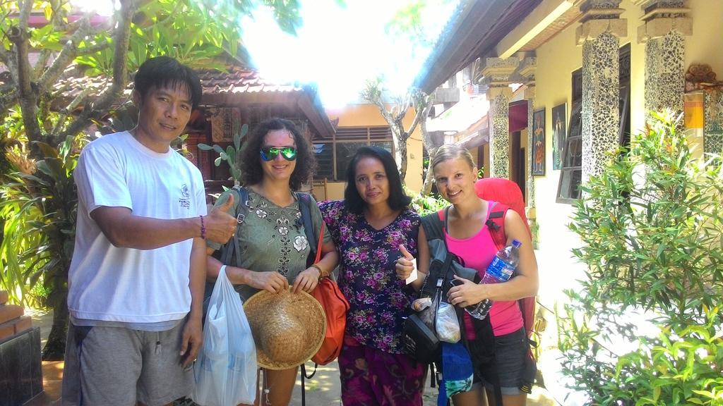 Liang House And Hostel Ubud  Bagian luar foto