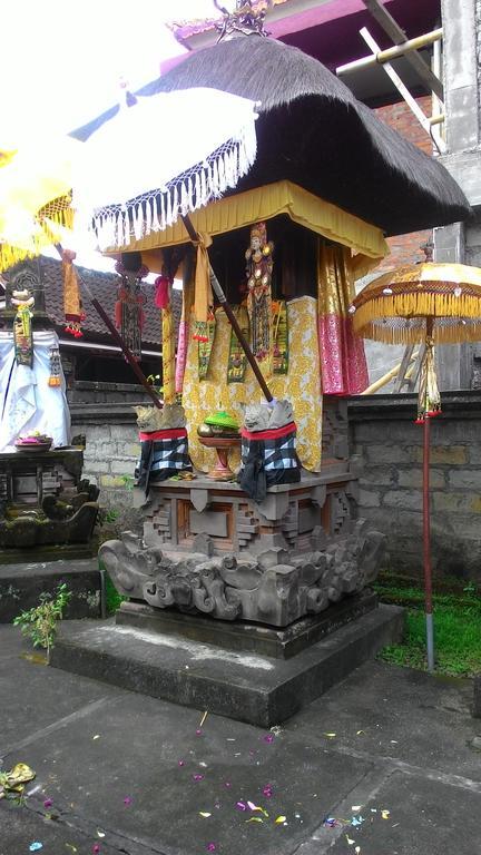 Liang House And Hostel Ubud  Bagian luar foto