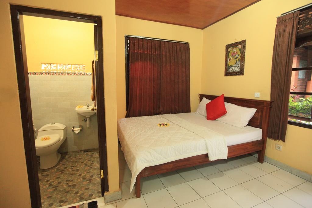 Liang House And Hostel Ubud  Bagian luar foto