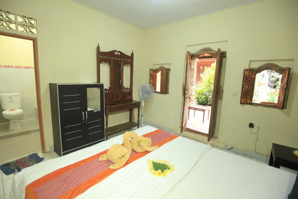Liang House And Hostel Ubud  Bagian luar foto