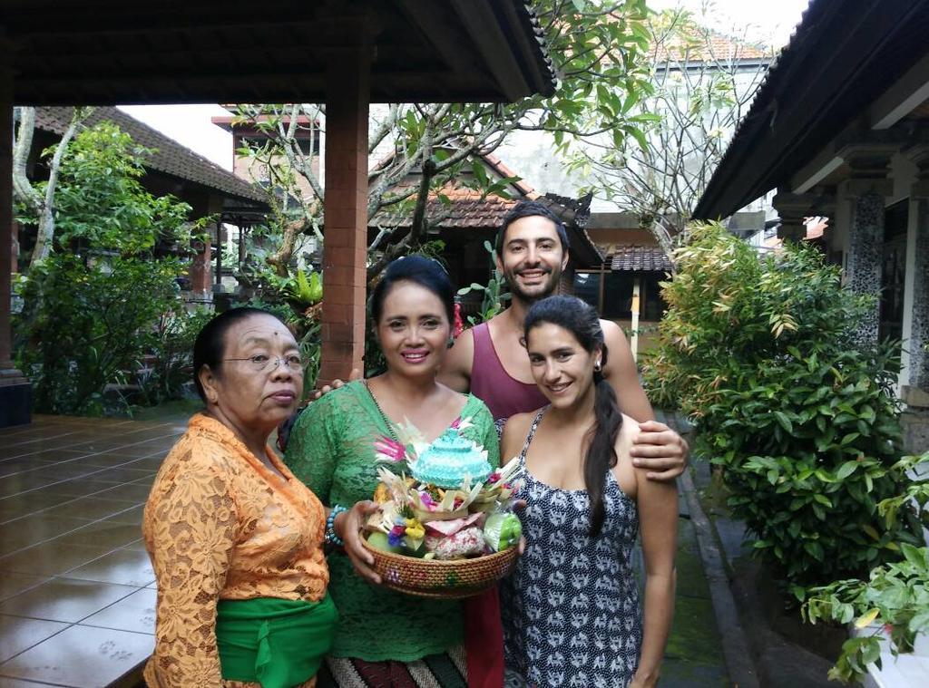 Liang House And Hostel Ubud  Bagian luar foto