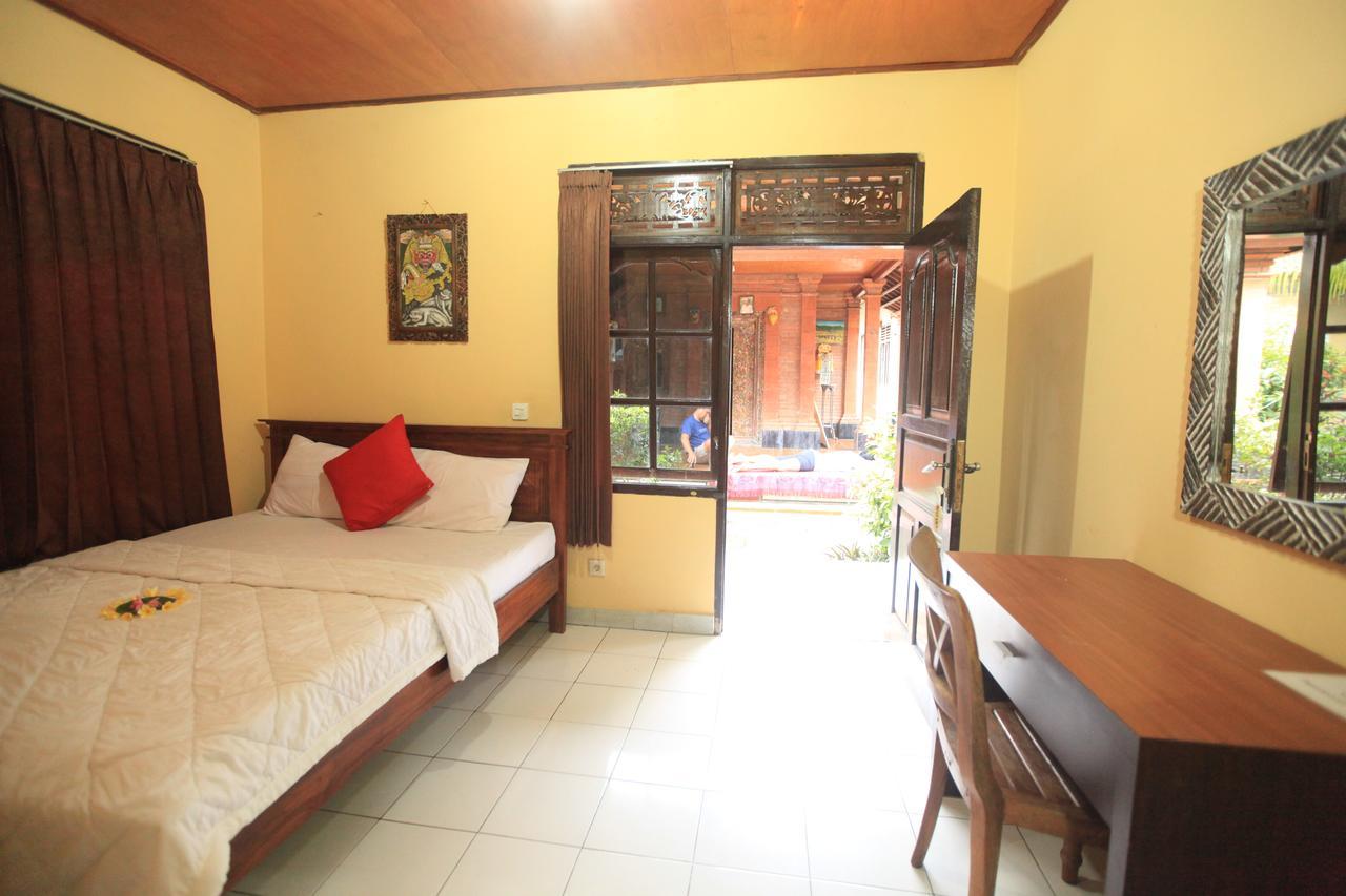 Liang House And Hostel Ubud  Bagian luar foto